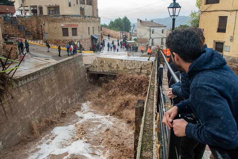 In mehreren Autonomen Gemeinschaften Spaniens gelten Unwetterwarnungen.