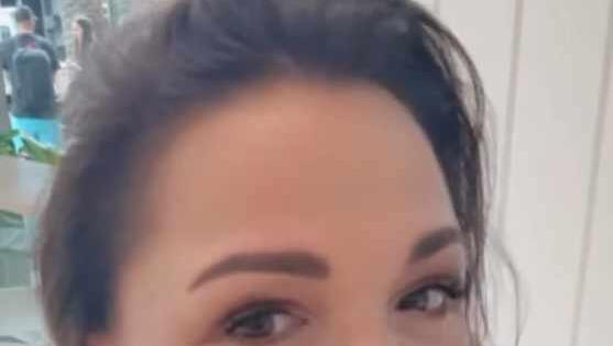 Simone Ballack ist schon vor dem Einzug ins Dschungelcamp angespannt.