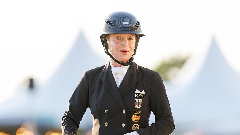 Isabell Werth ist mit zwei Pferden für das WM-Team nominiert. Isabell Werth ist mit zwei Pferden für das WM-Team nominiert.
