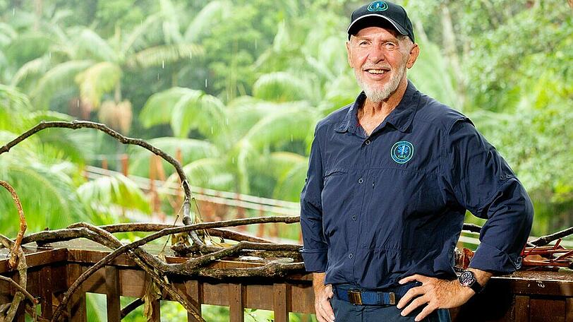 Dr. Bob darf auch in der Dschungelshow nicht fehlen.