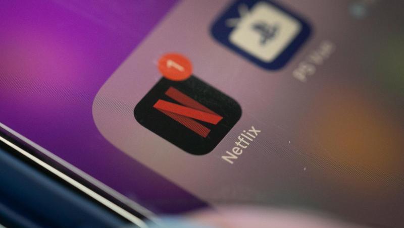 Der Streaming-Riese Netflix hat im dritten Quartal dank Hitserien wie "Stranger Things" wieder kräftig neue Kunden hinzugewonnen. Der Streaming-Riese Netflix hat im dritten Quartal dank Hitserien wie "Stranger Things" wieder kräftig neue Kunden hinzugewonnen.