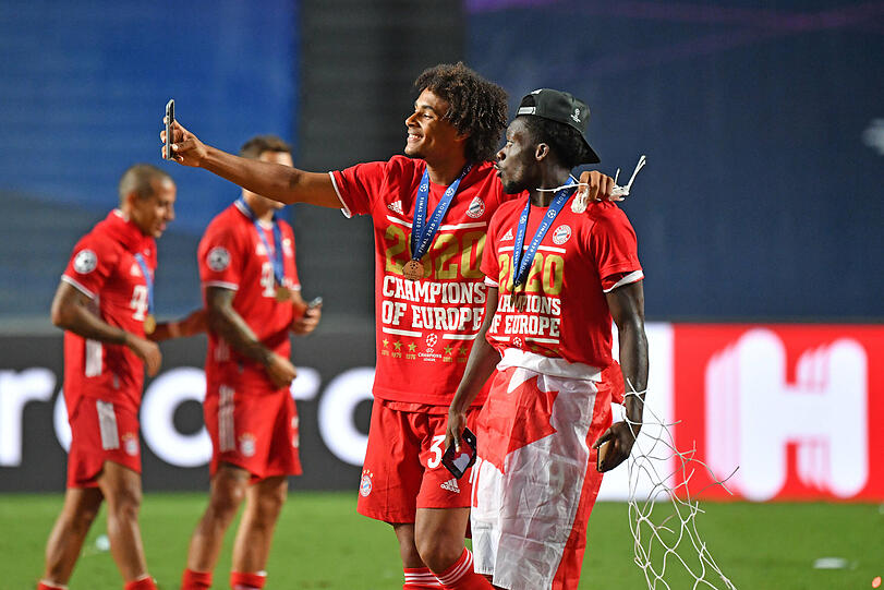 Gemeinsames Selfie nach dem Triumph in der Champions League 2020.