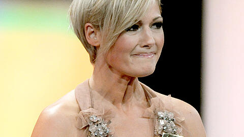 2012 hat Helene Fischer schon einmal eine Goldene Kamera in der Kategorie  "Beliebtester deutscher Music-Act" gewonnen.