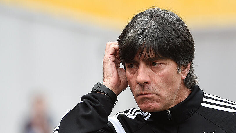 Bundestrainer Joachim Löw sorgte bei der Aufstellung gegen die USA für einige Überraschungen. Bundestrainer Joachim Löw sorgte bei der Aufstellung gegen die USA für einige Überraschungen.
