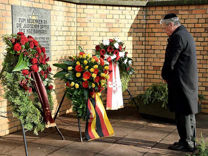 Bundespräsident Joachim Gauck gedenkt am 9. November der Zerstörung der Oranienburger Synagoge und die Opfer der Pogromnacht 1938.
