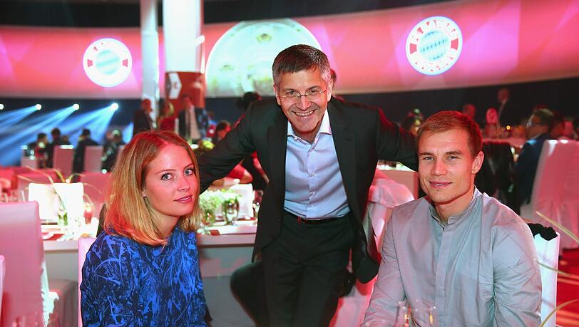 Holger Badstuber hat seine Natascha geheiratet.