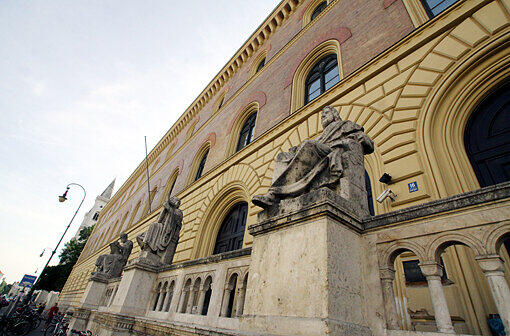 Ein Student bemerkte die Rauchentwicklung in der Staatsbibliothek und handelte sofort.