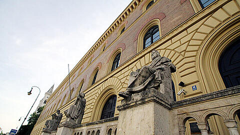 Ein Student bemerkte die Rauchentwicklung in der Staatsbibliothek und handelte sofort.