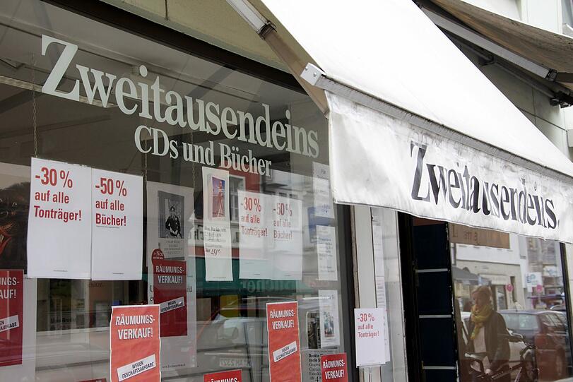 Bald Geschichte: Der Laden Zweitausendeins in der Türkenstraße 67 macht in neun Tagen für immer dicht.