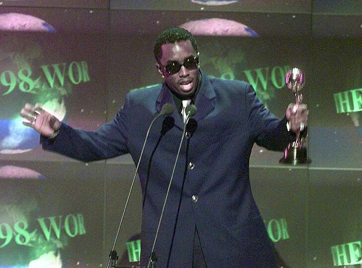 Rapper Puff Daddy ist bestimmt aufgefallen - das macht er ja immer.