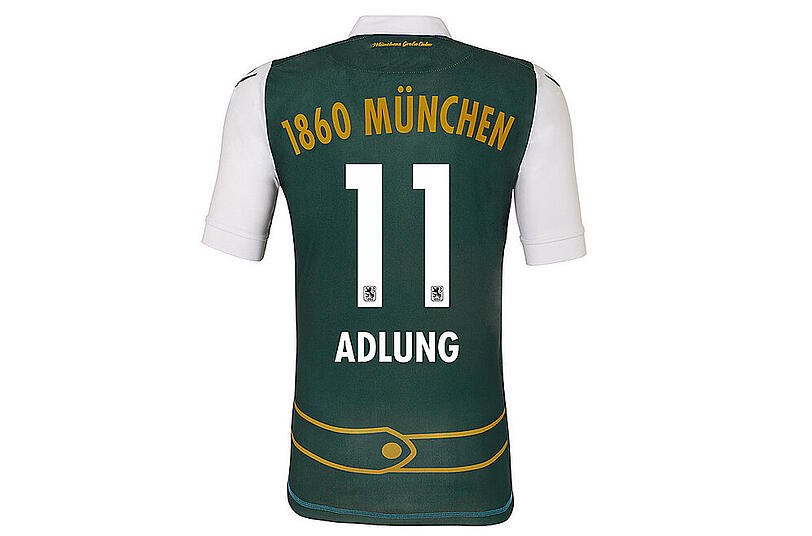 Erstmals in einem Pflichtspiel zu sehen ist es am 19. September beim Heimspiel gegen Kaiserslautern.