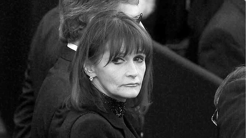 Margot Kidder (69): Die Schauspielerin, bekannt aus "Superman", starb am 13. Mai. Die Todesursache wurde nicht bekanntgegeben.