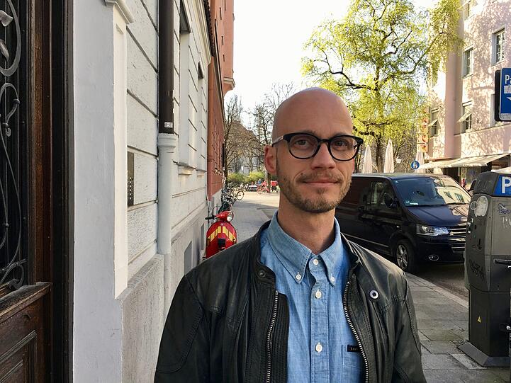 Teuer gemietet, dagegen geklagt: Matthias K. wehrt sich weiter &ndash; jetzt gegen den Freistaat, statt gegen seinen Vermieter.