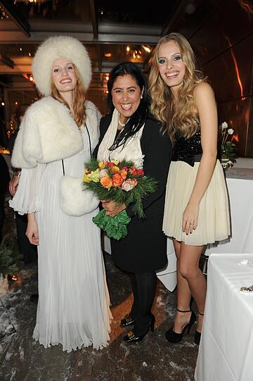 Alice Mueller (Model, Gewinnerin die Schoene Muenchnerin 2011), Nagia El-Sayed (ARTDECO), Jana Beller (Model, ist das neue Testimonial fuer Misslyn)