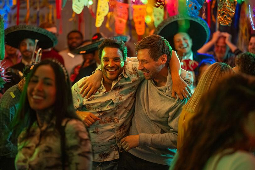 Noch verstehen sich Olli (Kostja Ullmann, links) und Matze (David Kross) gut. Noch verstehen sich Olli (Kostja Ullmann, links) und Matze (David Kross) gut.