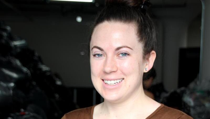 Jessica Schreiber, Inhaberin der Firma "FabScrap". Seit rund drei Jahren kämpft die 30-Jährige mit ihrer Firma gegen Mode-Müll. Jessica Schreiber, Inhaberin der Firma "FabScrap". Seit rund drei Jahren kämpft die 30-Jährige mit ihrer Firma gegen Mode-Müll.