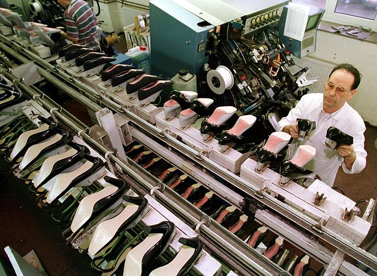 Blick in die auch im Roman erw&auml;hnte Schuhfabrik Peter Kaiser in Pirmasens.