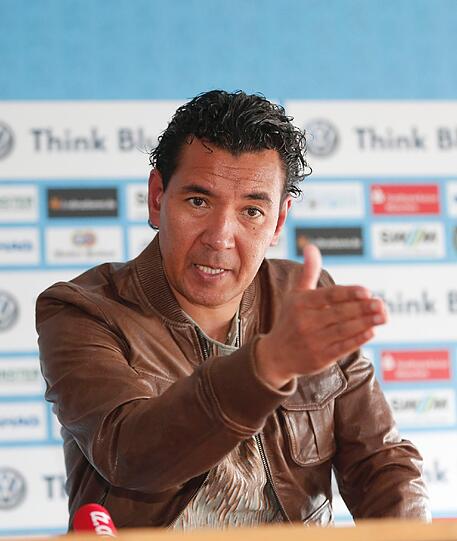 Ricardo Moniz bei der anschließenden Pressekonferenz