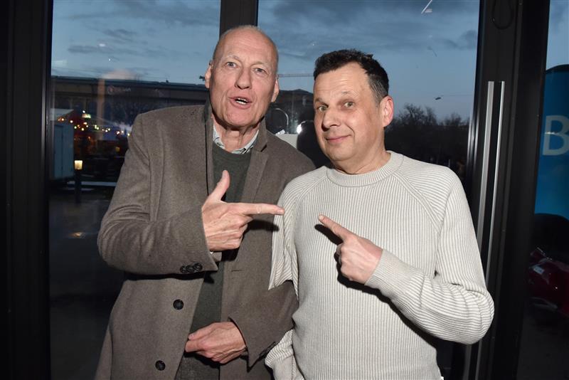Gerhard Wittmann (r.) und Regisseur Thomas Jauch bei der Premiere von "Unverg&auml;nglich", der letzten Folge des M&uuml;nchner "Tatorts" mit Udo Wachtveitl und Miroslav Nemec.