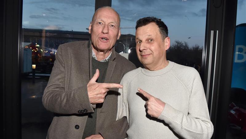 Gerhard Wittmann (r.) und Regisseur Thomas Jauch bei der Premiere von "Unverg&auml;nglich", der letzten Folge des M&uuml;nchner "Tatorts" mit Udo Wachtveitl und Miroslav Nemec.