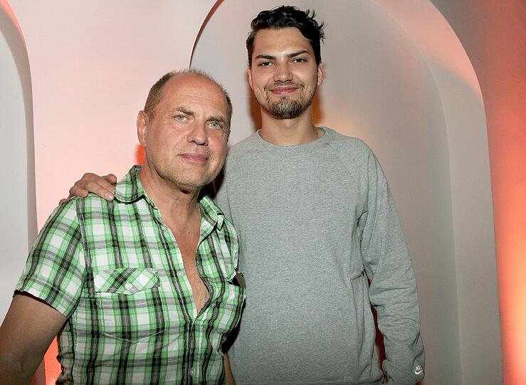 Uwe Ochsenknecht (l) mit Sohn Jimi Blue.