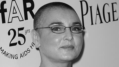 Sinéad O'Connor prägte die Musikszene und kämpfte in ihrer Heimat für Gesetzesänderungen. Prominente Kollegen widmeten ihr Instagram-Postings.