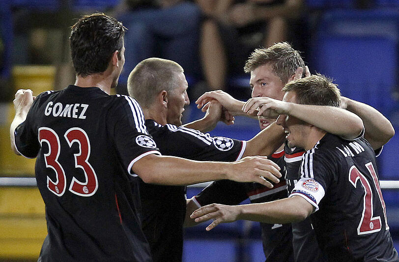 Bayern versenken das gelbe U-Boot: Die besten Bilder vom 2:0-Kracher gegen Villarreal