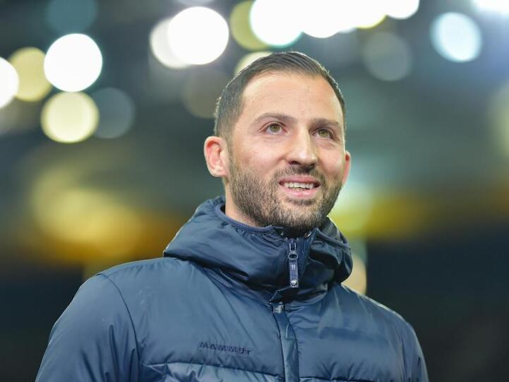 Schalke-Trainer Domenico Tedesco erhält beim FC Schalke 04 Rückendeckung.