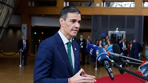 Sánchez ist im Umgang mit Israel nicht auf dem Kurs von Merz.