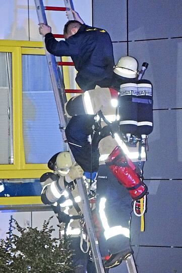Bei dem Brand wurden 17 Personen verletzt.