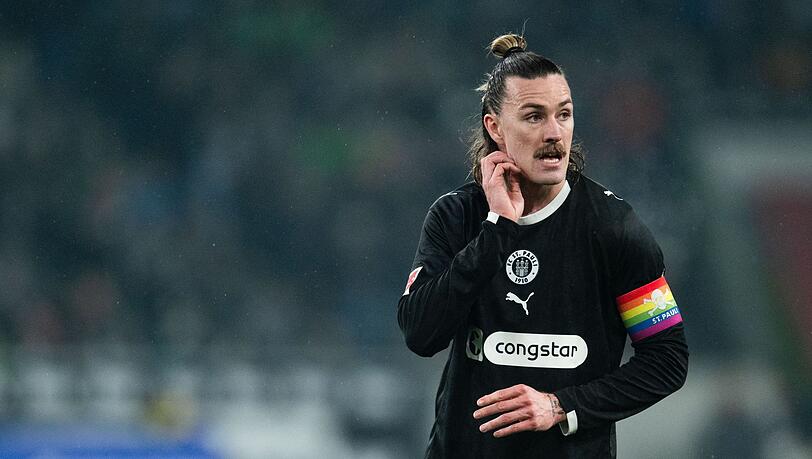 Kapit&auml;n Jackson Irvine wird dem FC St. Pauli gegen Bayern M&uuml;nchen fehlen. (Archivbild)