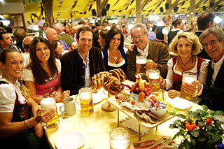 Was die Olympia-Bewerbung angeht, herrscht am AZ-Wiesn-Stammtisch Einigkeit.