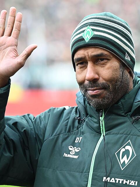 Heimpremiere im Weserstadion: Der neue Werder-Trainer Daniel Thioune.