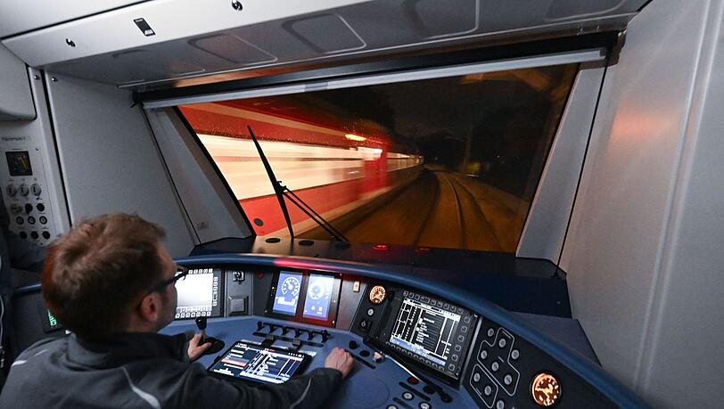 Für die Ausrüstung von Zügen mit ETCS gibt es nun eine neue Förderrichtlinie vom Bund. (Archivbild) Für die Ausrüstung von Zügen mit ETCS gibt es nun eine neue Förderrichtlinie vom Bund. (Archivbild)