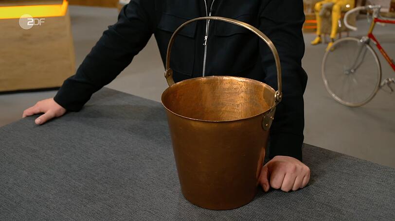 Ein Kupfereimer war laut Sven Deutschmanek ein Werk des Bauhaus-K&uuml;nstlers Hans Przyrembel.