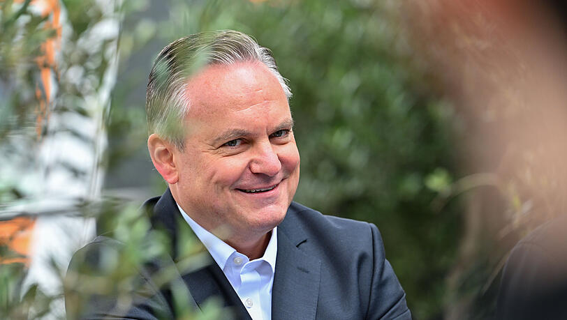Christian Scharpf (SPD) ist Oberbürgermeister in Ingolstadt. Doch ab nächstem Frühling wird der 53-Jährige wohl ins Münchner Rathaus wechseln. Als Wirtschaftsreferent. Erst einmal.
