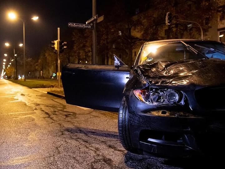 Der Fahrer des Unfallwagens flüchtete, konnte aber kurze Zeit später gefasst werden.