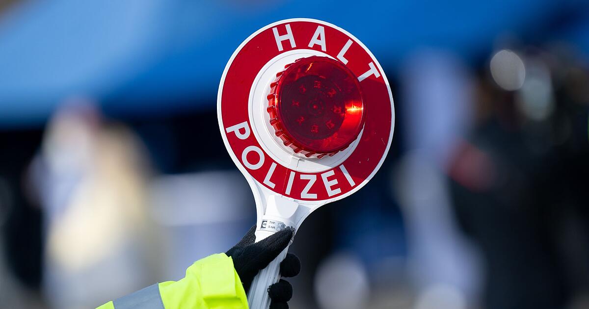 22-J-hriger-liefert-sich-Autorennen-mit-der-Polizei