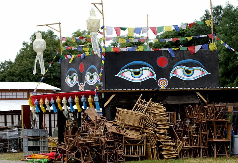 Ab dem 22. Juni ist wieder Tollwood-Time, das beliebte Festival beginnt. Die AZ war beim Aufbau der Zelte, Buden und sonstigen Einrichtungen dabei - die Bilder.