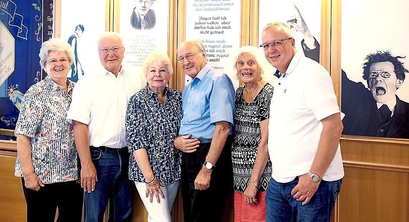 Freunde der Au (v.l.): Margit Riemerschmid, Gerhard Riemerschmid, Christl Neumann, Matthias Hornsteiner, Frau Lengenfelder, Karl-Heinz Pronold.