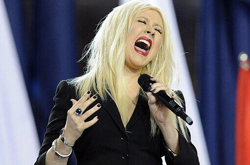 Beim "Star Spangled Banner" versang sie sich