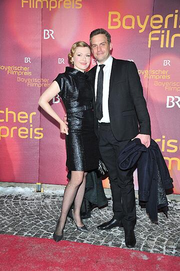 Sebastian Bezzel und Christine Gehlen