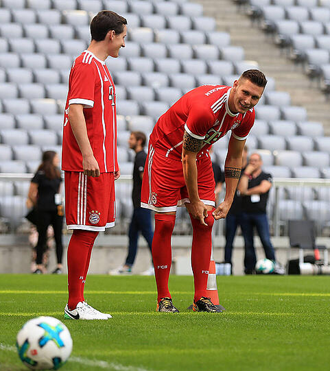 Sind guter Laune: die Neuzugänge Sebastian Rudy und Niklas Süle.