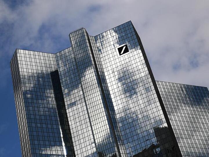 Die Deutsche Bank ist ohne Probleme durch den Stresstest der US-Notenbank Fed gekommen.