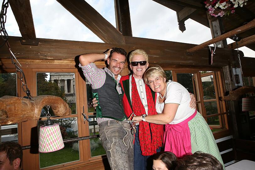 Florian Silbereisen, Heino und Fürstin Gloria von Thurn und Taxis im Käferzelt
