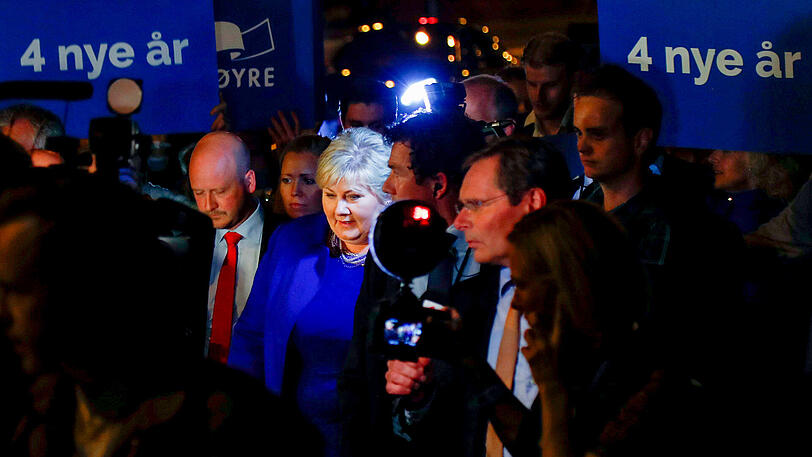 Norwegens konservative Ministerpräsidentin Erna Solberg will ihre bürgerliche Regierung mit den bisherigen Partnern fortsetzen.
