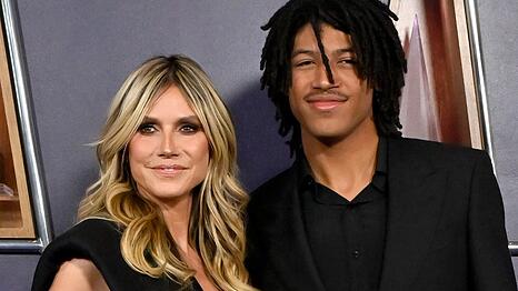 Heidi Klum und ihr ältester Sohn Henry - nur zwei der Partygäste anlässlich des US-Nationalfeiertags.