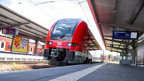 Die Zahl der Fahrgäste im Franken-Thüringen-Express hat sich laut Deutscher Bahn seit 2023 um elf Prozent erhöht. (Archivbild)