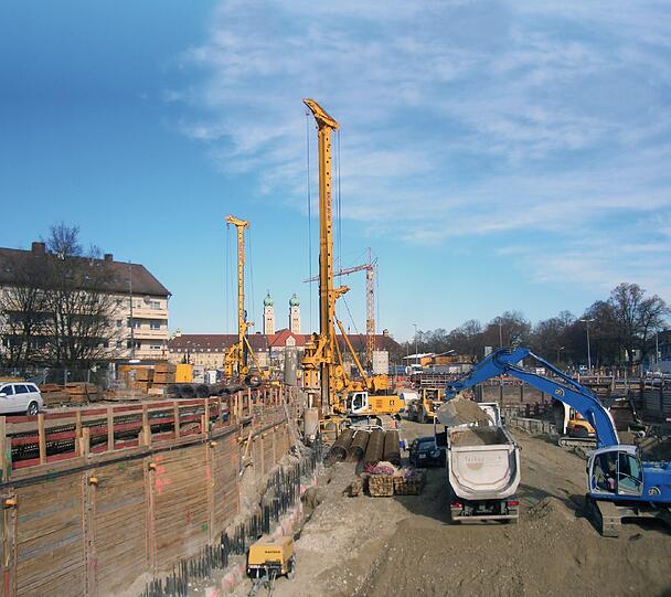 Gewinnen Sie mit der Abendzeitung eine Baustellenführung mit Tunnel-Experte Johann Wittmann am Luise Kieselbach-Platz.