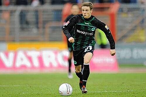Stürmisch in Richtung Mönchengladbach? Greuther Fürths Nicolai Müller steht auf der Borussen-Liste.